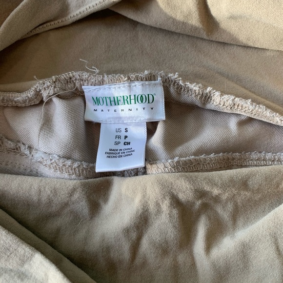 Motherhood khaki Bermuda shorts - Picture 3 of 4